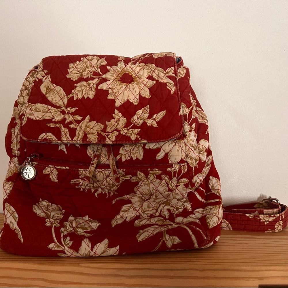 Liz & Co | Quilted Floral Backpack | Lightweight Travel Bag